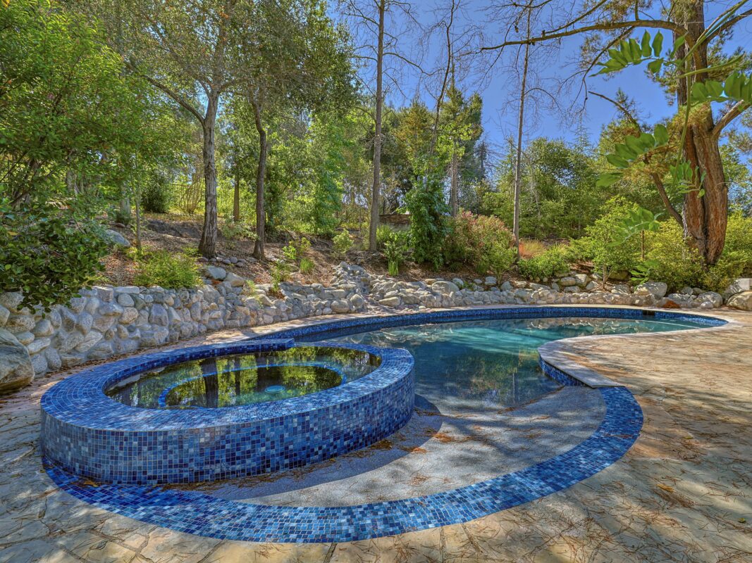 Mulholland Pool